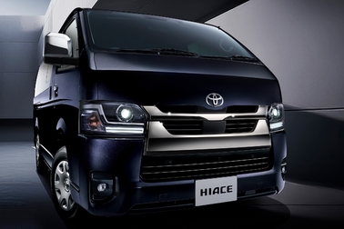 特別仕様車スーパーGL“DARK PRIME II”（2WD・2800ディーゼル・標準ボディ）