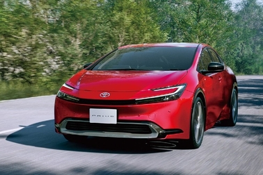 Z（ハイブリッド・2WD）